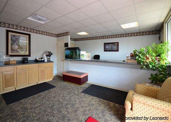 Econo Lodge Bellefonte I-99 Interior foto